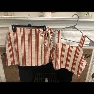 Two piece set. Lunick brand.